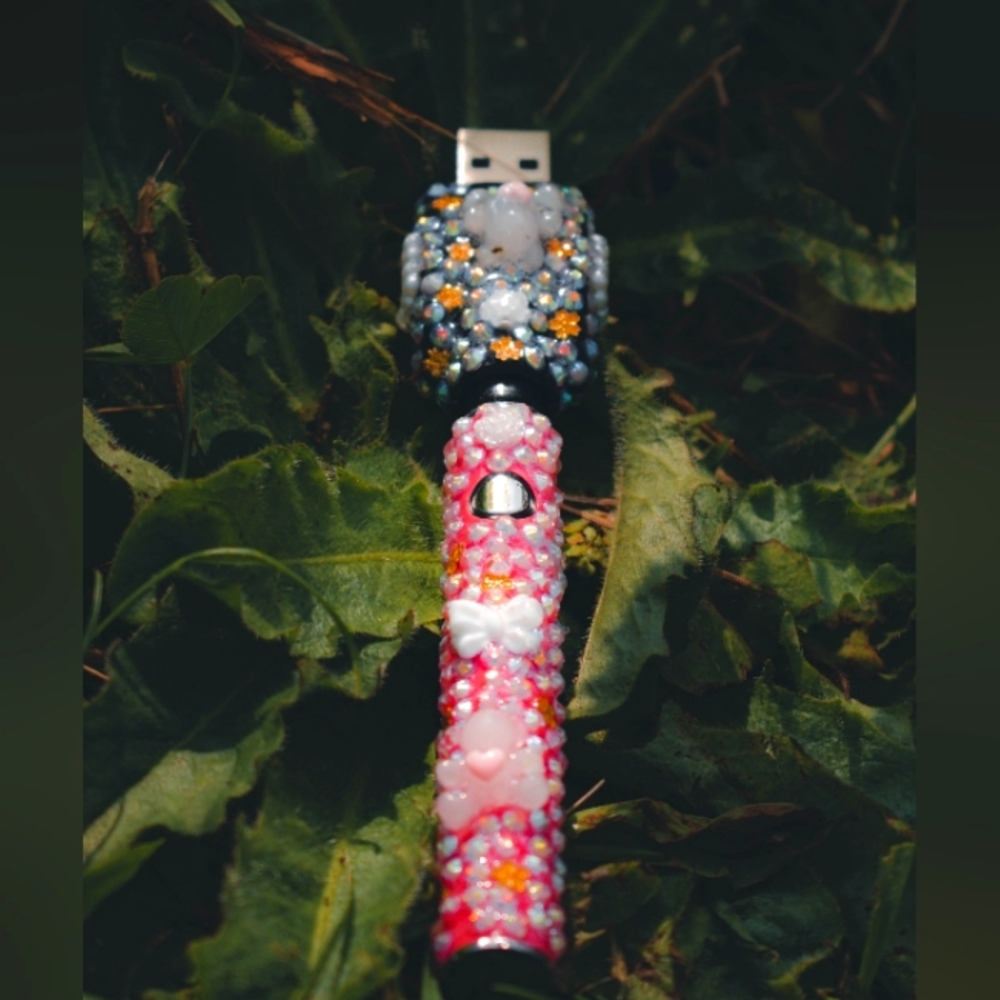 Handcrafted Pink Gummy Bear 🍃🍃 wand